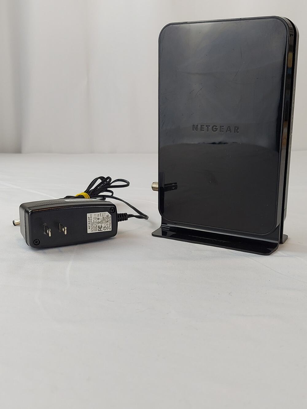 NETGEAR CM500 (CM500-100NAS) DOCSIS 3.0 High Speed Cable Modem 680 Mbps Black
